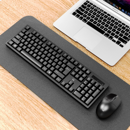 Pack Teclado + Rato Sem Fios Ewent EW3282 | QWERTY PT | 1000dpi | 10m | Pilhas Incluídas | Preto - secretária ligado a portátil